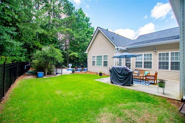 104 Hidden Lake Drive, Bremen, GA 30110