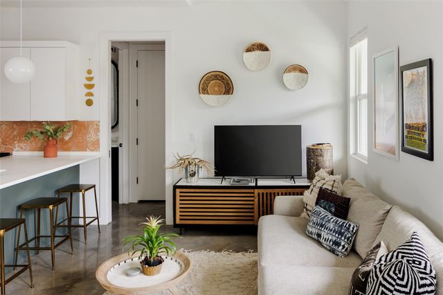 43 Lynn ST, Austin, TX 78702