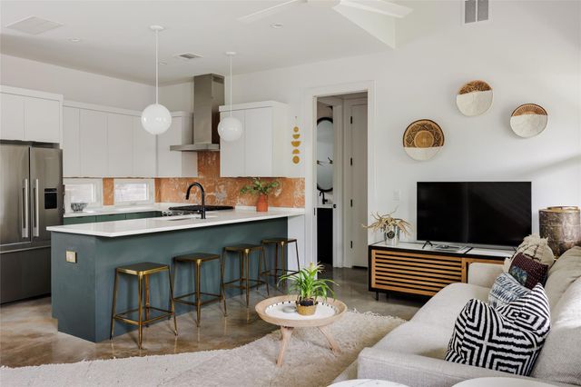 43 Lynn ST, Austin, TX 78702