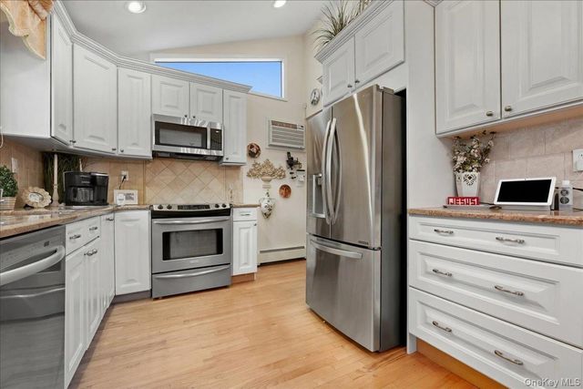 3937 Kingsberry Road, Seaford, NY 11783