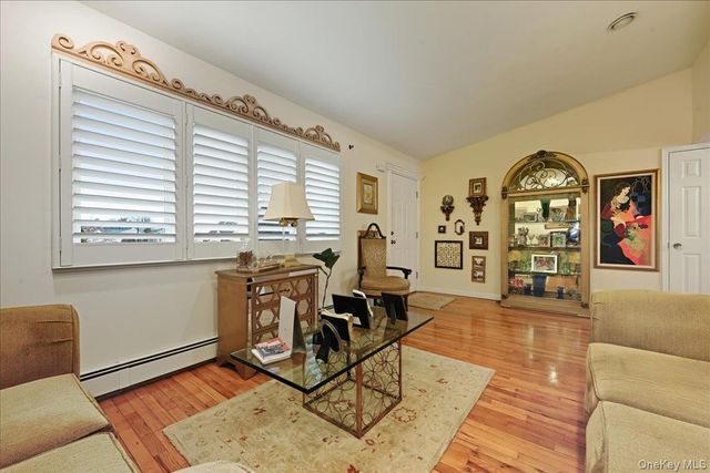 3937 Kingsberry Road, Seaford, NY 11783