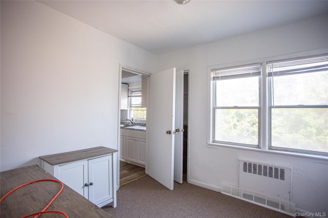 325 Shore Road 1F, Long Beach, NY 11561