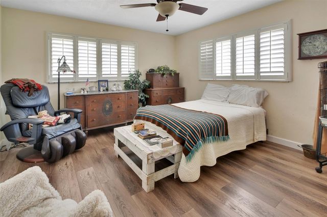 2259 S SPRING GARDEN AVENUE, Deland, FL 32720
