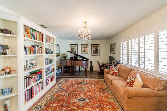 2259 S SPRING GARDEN AVENUE, Deland, FL 32720