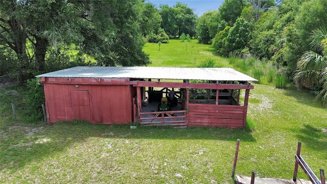 2259 S SPRING GARDEN AVENUE, Deland, FL 32720