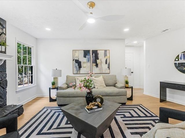 7417 Fernwood Drive, Riverdale, GA 30296