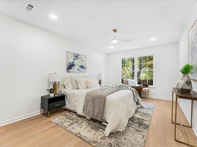 7417 Fernwood Drive, Riverdale, GA 30296