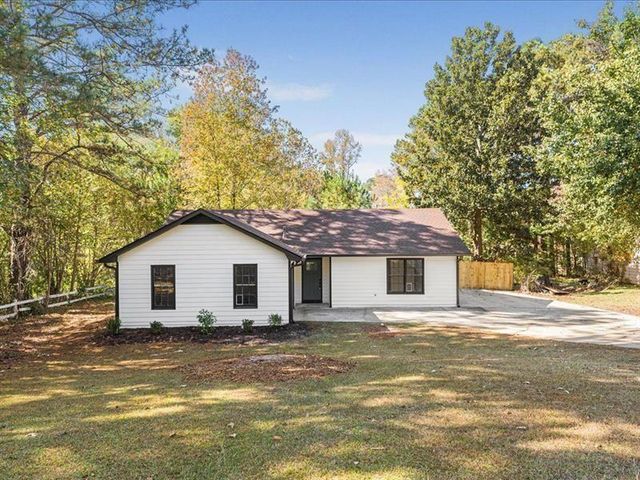 7417 Fernwood Drive, Riverdale, GA 30296