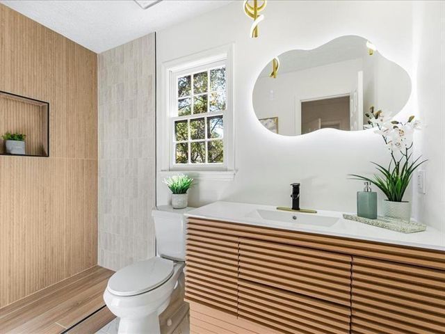 7417 Fernwood Drive, Riverdale, GA 30296