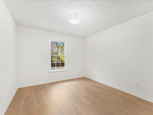 7417 Fernwood Drive, Riverdale, GA 30296