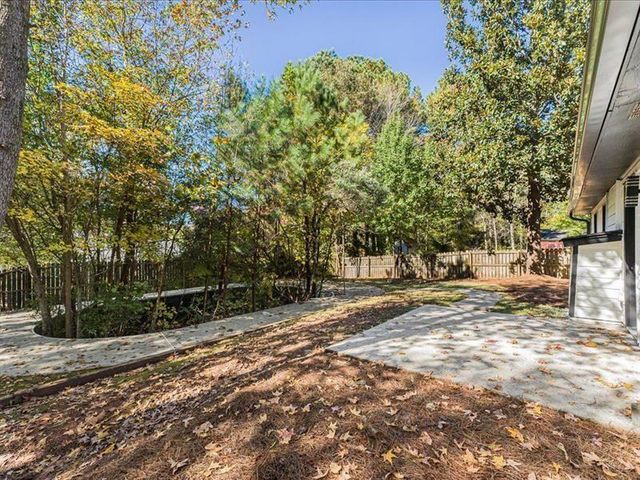 7417 Fernwood Drive, Riverdale, GA 30296