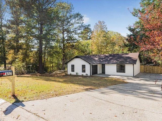 7417 Fernwood Drive, Riverdale, GA 30296