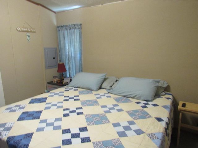 961 County Road 202, Sargent, TX 77414