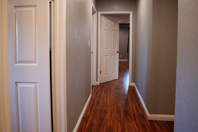 1692 S Bush Avenue, Fresno, CA 93727