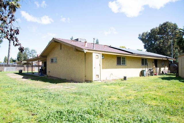 1692 S Bush Avenue, Fresno, CA 93727