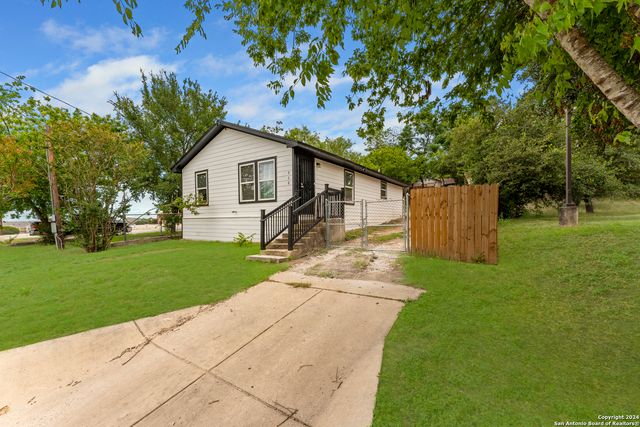 928 HEDGES ST, San Antonio, TX 78203