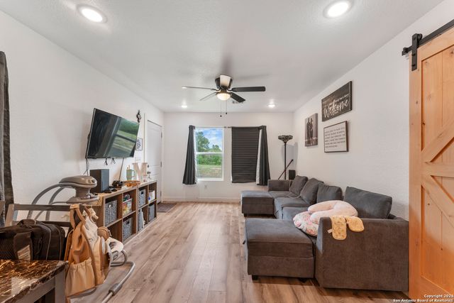 928 HEDGES ST, San Antonio, TX 78203