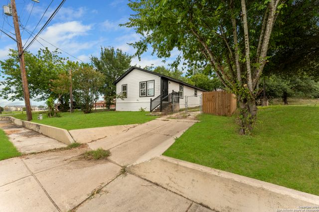 928 HEDGES ST, San Antonio, TX 78203
