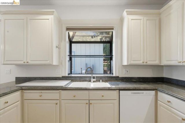 627 6th Street, Vallejo, CA 94590
