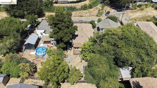 627 6th Street, Vallejo, CA 94590