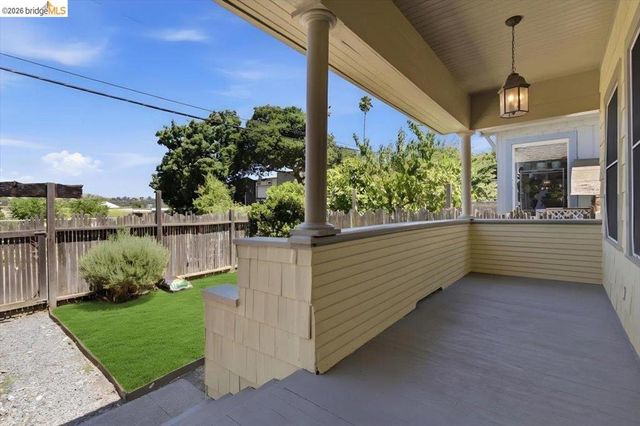 627 6th Street, Vallejo, CA 94590