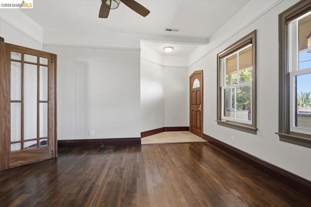 627 6th Street, Vallejo, CA 94590