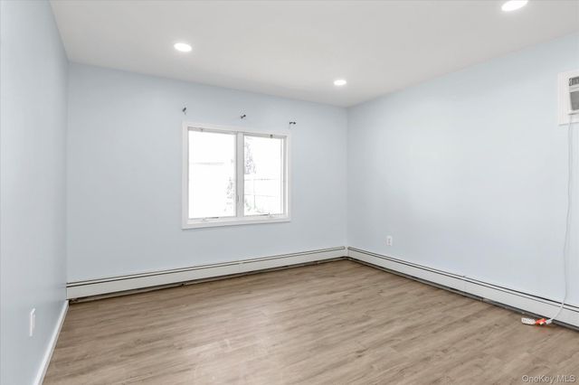 5 Trumpet Lane, Levittown, NY 11756