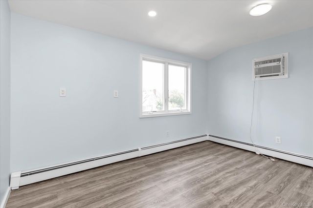 5 Trumpet Lane, Levittown, NY 11756