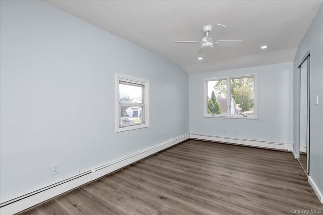 5 Trumpet Lane, Levittown, NY 11756