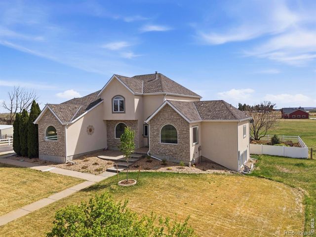 8952 Gander Valley Lane, Windsor, CO 80550