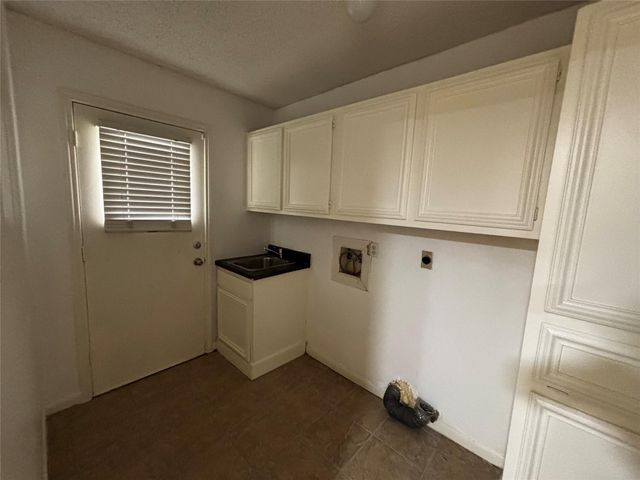 4226 Tasselwood Lane, Houston, TX 77014