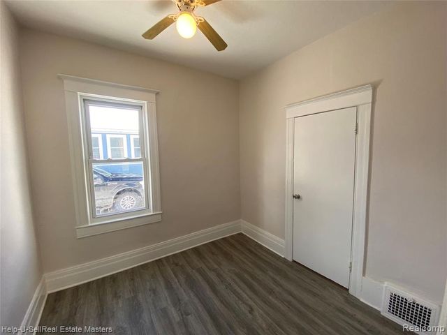 1109 Wells Street, Port Huron, MI 48060