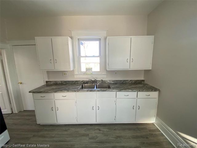 1109 Wells Street, Port Huron, MI 48060