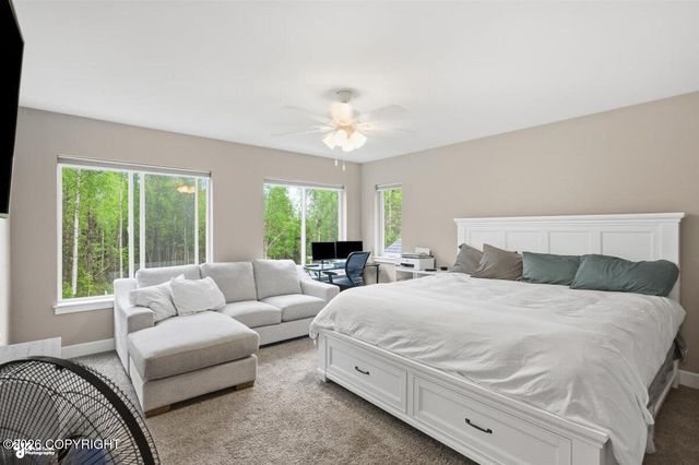 1381 N Meadow Lakes Loop, Wasilla, AK 99623