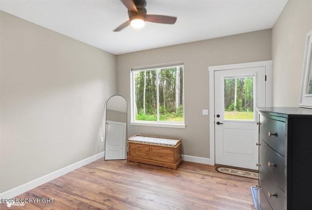 1381 N Meadow Lakes Loop, Wasilla, AK 99623