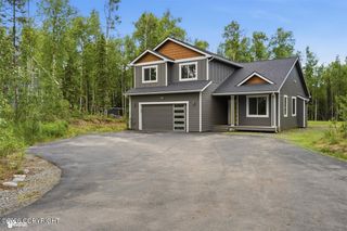1381 N Meadow Lakes Loop, Wasilla, AK 99623