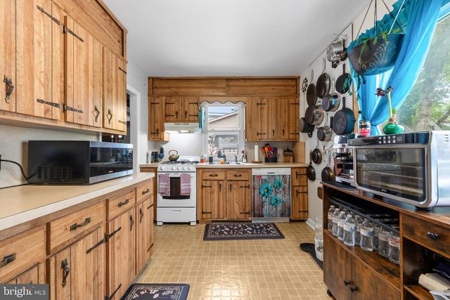 478 GRANITE TER, Springfield, PA 19064