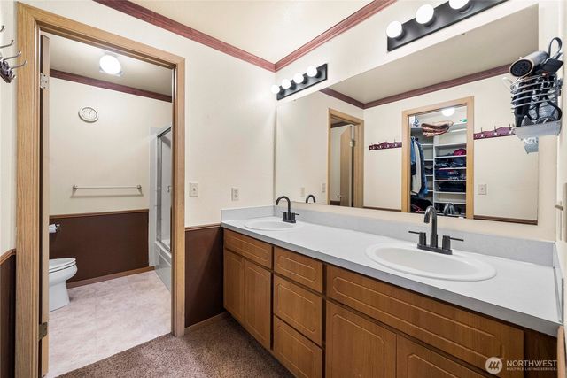 22227 126th Place SE, Kent, WA 98031