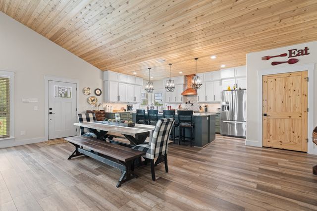 5385 County Road 311, Grandview, TX 76050
