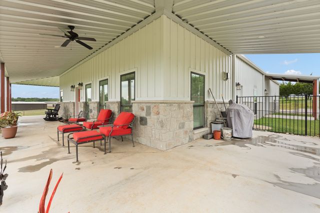 5385 County Road 311, Grandview, TX 76050