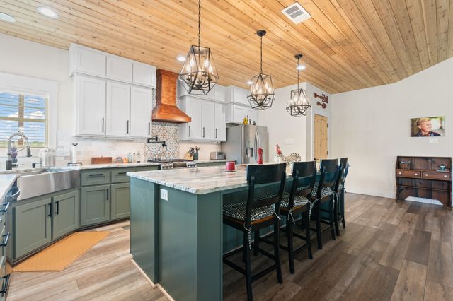 5385 County Road 311, Grandview, TX 76050