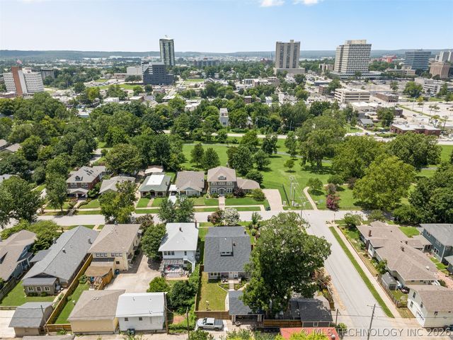 1605 S Detroit Avenue, Tulsa, OK 74120