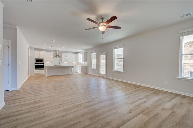 163 Dalston Cove, Stockbridge, GA 30281