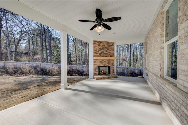 163 Dalston Cove, Stockbridge, GA 30281