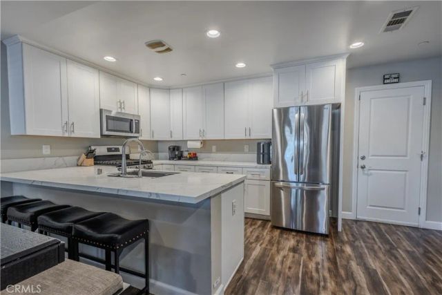 16408 Valencia Avenue 510, Fontana, CA 92335