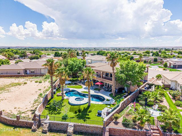 6086 VIA DE LOS ARBOLES, El Paso, TX 79932