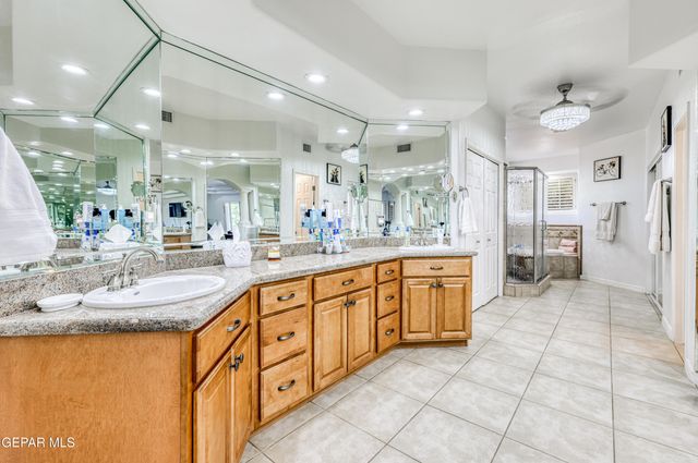 6086 VIA DE LOS ARBOLES, El Paso, TX 79932