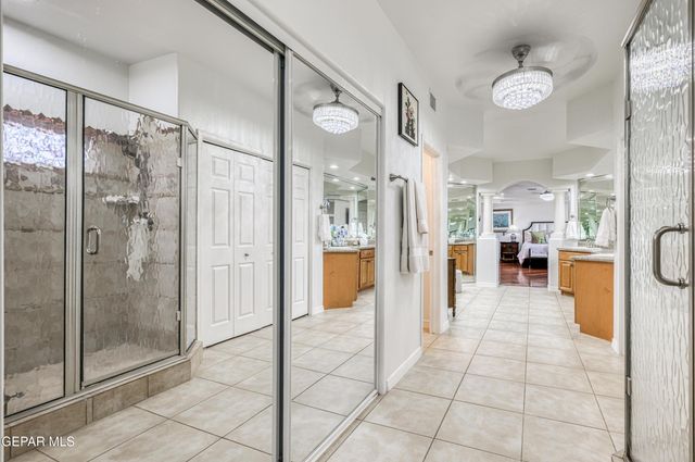 6086 VIA DE LOS ARBOLES, El Paso, TX 79932