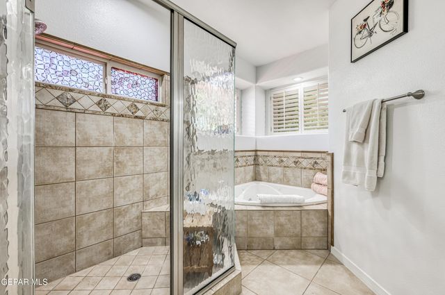 6086 VIA DE LOS ARBOLES, El Paso, TX 79932