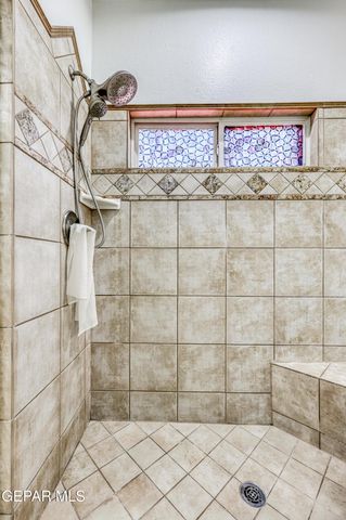 6086 VIA DE LOS ARBOLES, El Paso, TX 79932
